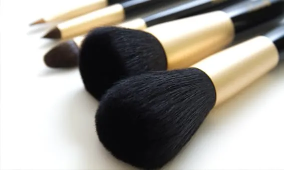 メイクブラシ03